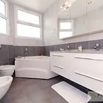 Apartment Le Majestic Promenade - Five Stars House