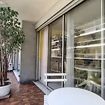Nestor&jeeves - Debussy Terrasse - - By Shopping Area *