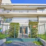 Promenade Holiday - Cariatide Promenade Sea View