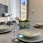 Nestor&jeeves - Blue Ocean - - Very Close Beaches Apartment *