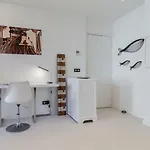 Dalpozzo Hyper Centre Proche Apartment