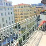 Duplex Balcon Centre Mer 504