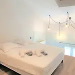 Duplex Centre 505 * Nice
