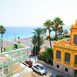 Sea View - Promenade Des 1 Bdr Apartment *