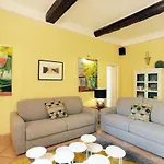 Fontaine - Charming Provencal, Clim, 6 Guest, Old Town Apartment *