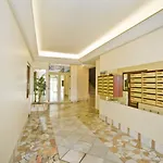Promenade - Old Town Panoramic Apartment