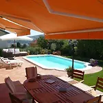 Bed & Breakfast Les Pervenches Nice
