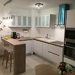 Riviera Terrasse - Parking Gratuit Apartment *