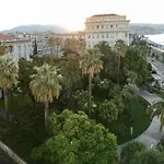 Le Petit Bourgeois De Nice