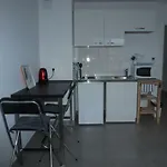 Beau *