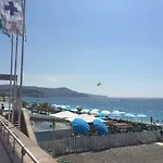 Apartment Beachfront Promenade Des