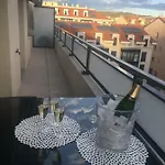 Apartment Riviera Terrasse - Parking Gratuit Nice