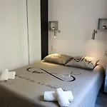 Carre D'or Very Appart Near The Beach 2 A 6 Personnes Apartment