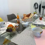 Alyon Apartment