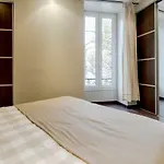 Apartment With Parking In Near The Harbor *