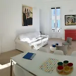 On Place Massena Apartment *
