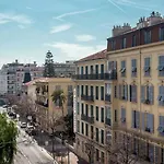 Family Apartment Nice Gambetta
