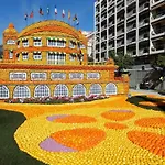 2 Bedroom Apartment Old Town Centre