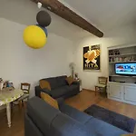 2 Bedroom Old Town Centre Nice