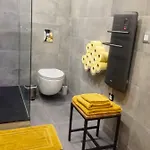 33 Apartment