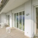 Seafront Modern Apartment