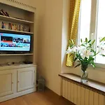 Apartment 2 Bedroom Old Town Centre Nice