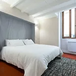 Apartment Prefecture Duplex - Old Town *