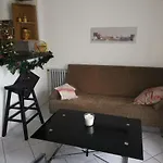 22 Rue Louis De Coppet