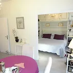 Les Grands Cedres C1 7 Avenue De Fabron Apartment