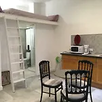 Heart Of Harboor Cosy And Apartment