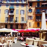 Appartement Coeur Du Vieux Nice