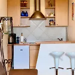 Boulevard Victor Hugo Apartment *