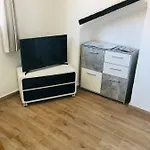 F2 Centre - Gare Apartment *
