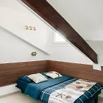 Adorable In Downtown Apartment *