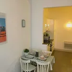 Apartment In The Heart Of Old - 2min. From Cours Saleya And Promenade Des Nice