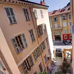 Niceaparts Apartment