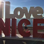 Cocon cosy cœur de Nice mer 5 minutes