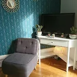 6 Bedrooms Seaview House, Old Town Apartment *