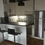 Apartment Centre, Deux Pieces, Calme, Terrasse Plein Sud *