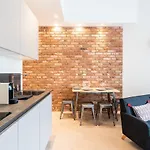 Apartment Smartbnb - 2 Pieces Moderne - Mezzanine - Emplacement Central *