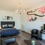 Sea Front - Panoramic View With Terrace - 85 M Nice
