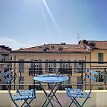 Nestor&Jeeves - Lugia - Central - Close Sea - Family