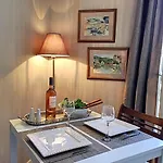 Nestor&jeeves - Angel's Bay - Center - Close Beaches Apartment