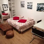 Apartment Centre Proche De *