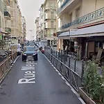 2 Pces Dans Le Carre D Or A 290 M Des Plages Apartment Nice