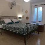 Apartment 6 Bedrooms Seaview House, Old Town