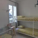 Apartment 6 Bedrooms Seaview House, Old Town