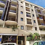 Nestor&Jeeves - Rivoli Palm - City Center - Very Close Sea