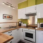 Barla 3 - A Spacious One Bedroom Apartment Near Place Garibaldi