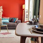 Nestor&Jeeves - Coral Sea Terrace - Central - Very Close Beaches